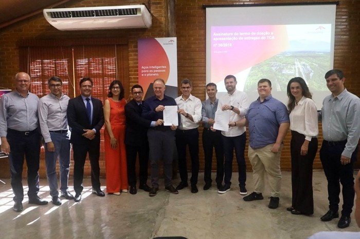 Cesan e ArcelorMittal assinam doação de terreno para estação de produção de água de reúso