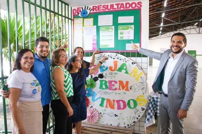 Governador do Estado apresenta projeto de premiação de estudantes, profissionais e escolas com melhor desempenho no Ideb e Enem