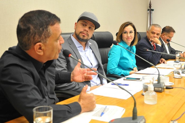 Projeto que prevê assistência psicológica para policiais é aprovado na CAS