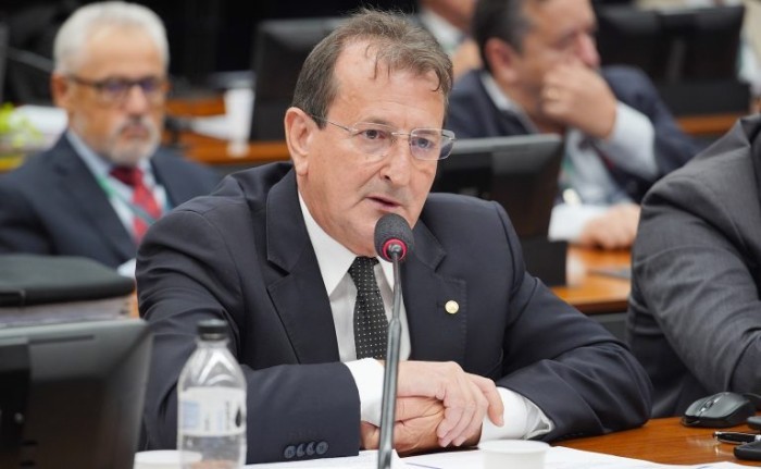 Nilto Tatto: abrigos colaboram com o bem-estar animal e com a saúde pública - (Foto: Will Shutter / Câmara dos Deputados)