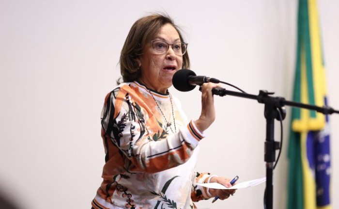 Lídice da Mata recomendou a aprovação da proposta com pequenos ajustes - (Foto: Myke Sena / Câmara dos Deputados)