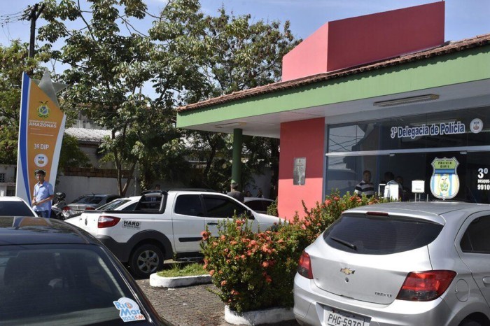 PC-AM prende homem procurado por roubo no bairro Petrópolis