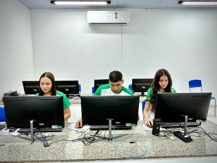 Estudantes de Jatobá do Piauí produzem vídeos com dicas de estudo para o Enem