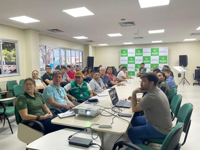 Comitê do Plano de Prevenção e Controle do Desmatamento e Queimadas do Amazonas discute ações para período de estiagem