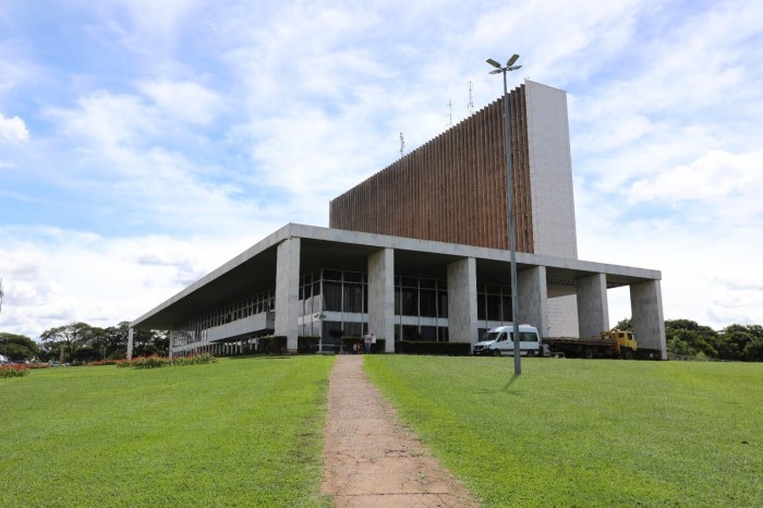 Chegou a hora do recadastramento anual de servidores do GDF