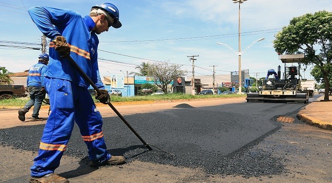 Governo contrata obra de recapeamento para 10 ruas de Bodoquena