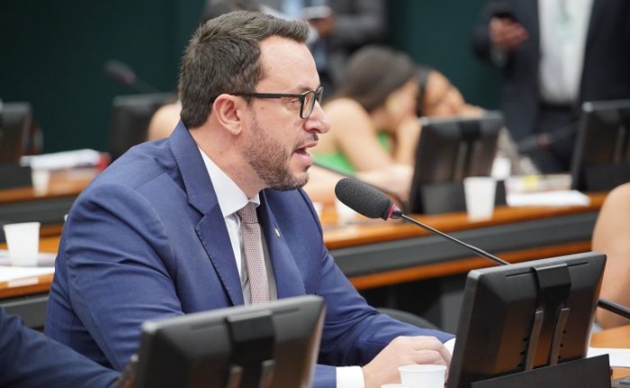 Delegado Matheus Laiola: animais não podem ser vistos como mero entretenimento humano - (Foto: Will Shutter / Câmara dos Deputados)