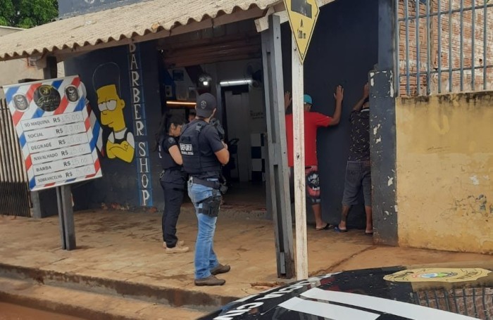 Polícia Civil deflagra nova fase da Operação Metrópole, prende um e recupera três motocicletas em Campo Grande