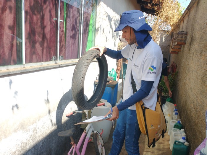 Mutirão de combate à dengue realizado pela Prefeitura de Gurupi chega aos setores Vila Nova e Jardim Boulevard