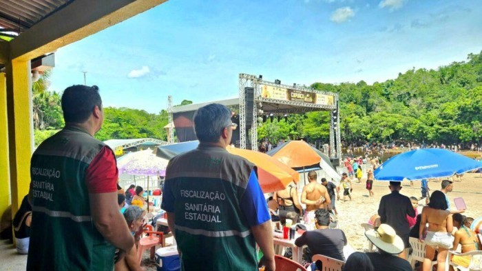 FVS-RCP atua para garantir boas práticas de manipulação de alimentos em eventos folclóricos no Amazonas