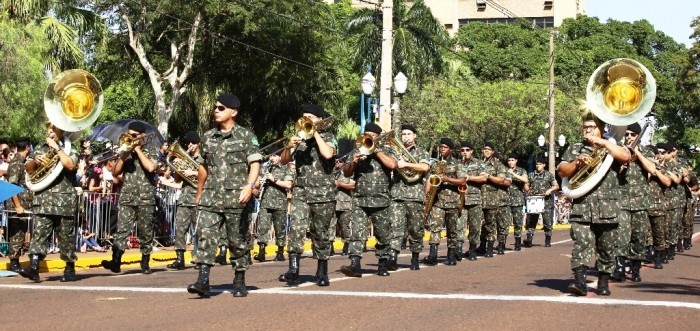 Prefeito decreta Ponto Facultativo na sexta-feira, confira o abre e fecha