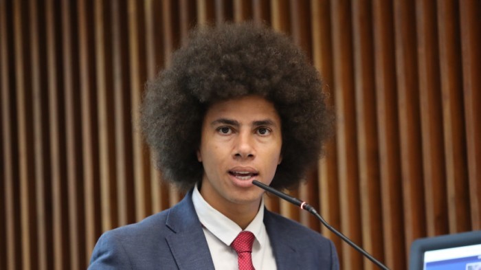 Setembro Amarelo: deputado Renato Freitas (PT) cobra ações de saúde mental para policiais