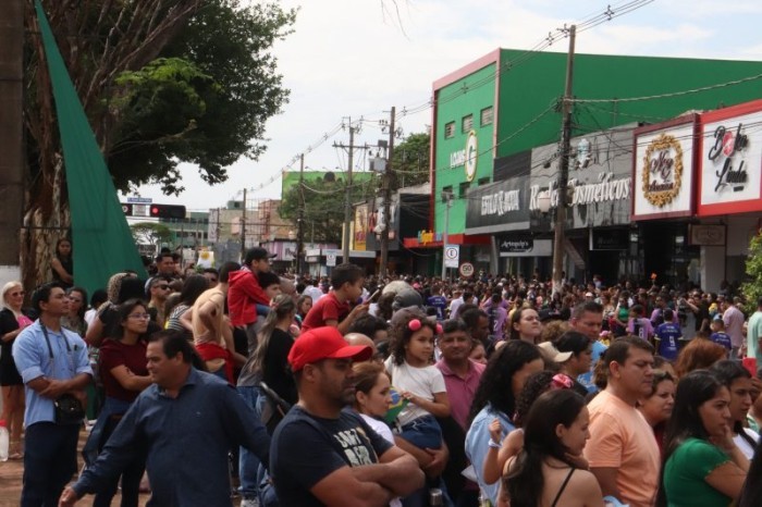 Desfile da Independência reúne 28 mil pessoas no Centro da cidade