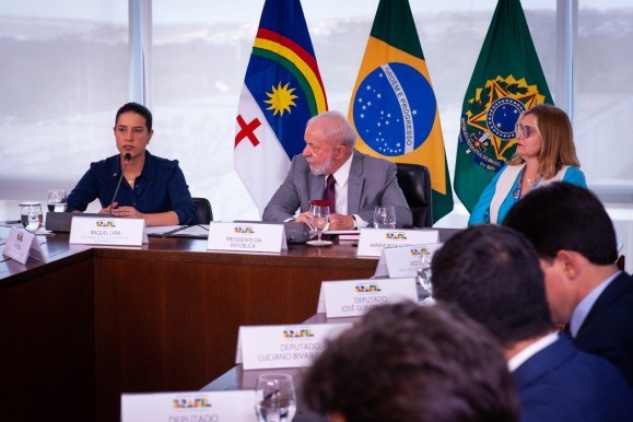 Com R$ 1,7 bilhão contratado com a Caixa, Governo de Pernambuco garante maior volume de empréstimos para realização de obras dos últimos dez anos: R$ 2,6 bilhões