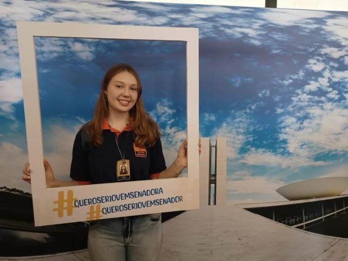 Estudante de Concórdia ganha concurso “Jovem Senador” e vai a Brasília para programação especial