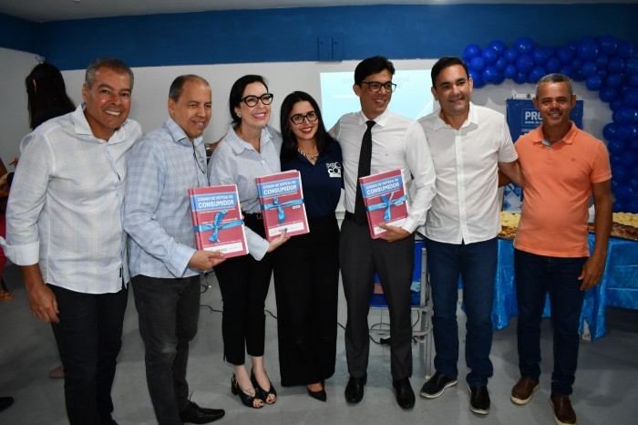 Procon Alagoinhas celebra o aniversário do Código de Defesa do Consumidor