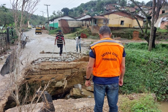 Governo do Estado dobra repasse de benefício emergencial para municípios afetados pelas chuvas