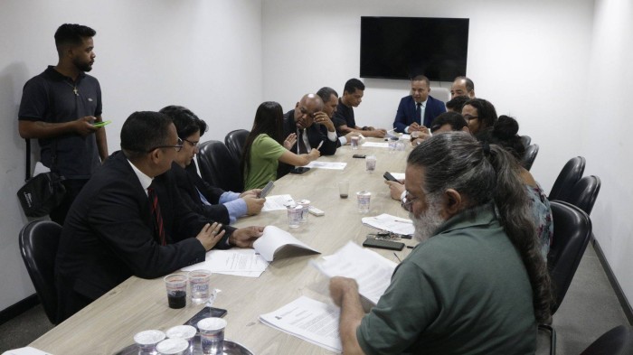 CCJ e CFO aprovam PL que promove mudanças para servidores e altera Programa Avança Camaçari