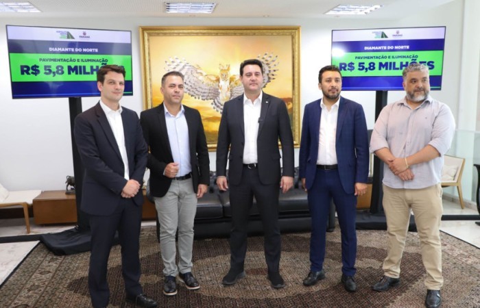 Deputado Soldado Adriano José e governador assinam convênio para Diamante do Norte