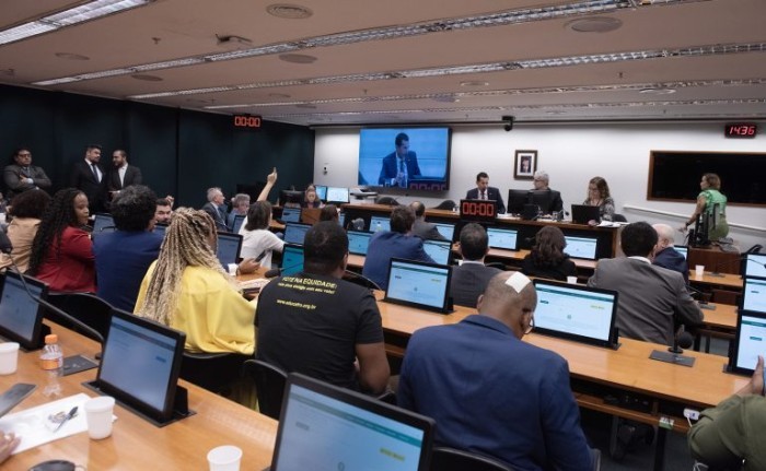Reunião da comissão especial - (Foto: Zeca Ribeiro / Câmara dos Deputados)