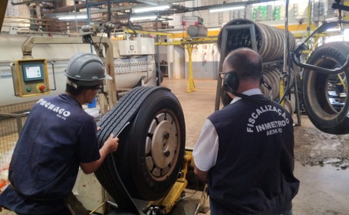 Agência de Metrologia fiscaliza reformadoras de pneus