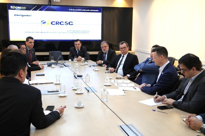 Fazenda e CRCSC avaliam opções para desburocratizar processos tributários em SC