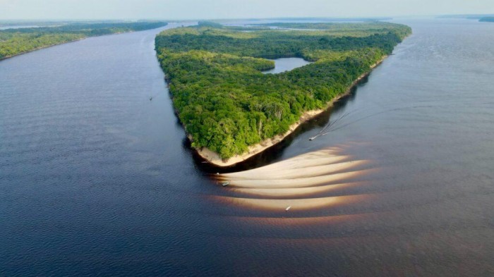 Conheça praias inexploradas e paradisíacas do Amazonas 