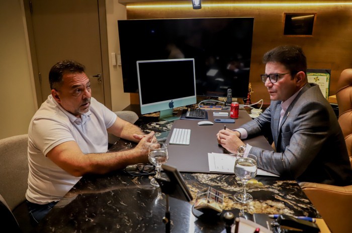 Governador e deputado Zezinho Barbary discutem avanços em obras de Cruzeiro do Sul