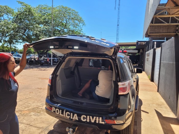 Polícia Civil prende homem indiciado por perseguir e agredir adolescentes em Guia Lopes da Laguna