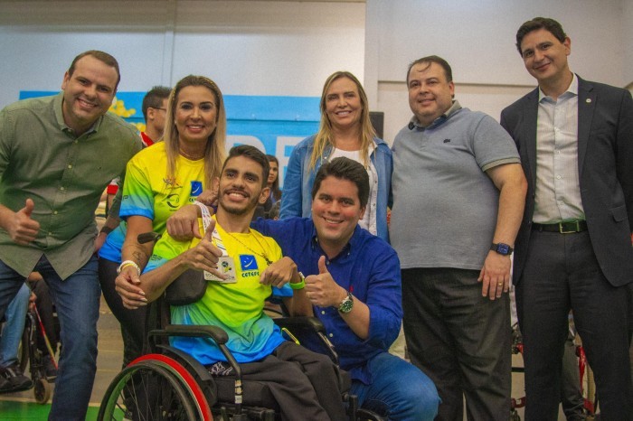 Atividades do Centro Olímpico do Gama são apresentadas a ministro