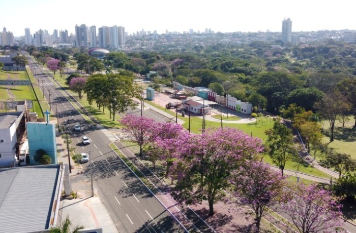 Após chuva e frente fria, a previsão para este sábado é de tempo estável em MS