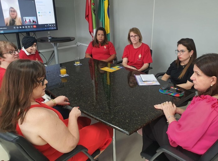 SES discute melhorias no atendimento a portadores de Epidermólise Bolhosa