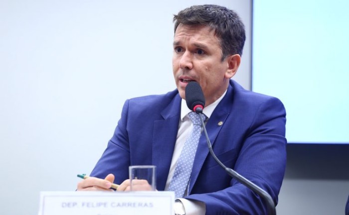 Felipe Carreras propôs quatro projetos de lei contra fraudes esportivas - (Foto: Vinicius Loures/Câmara dos Deputados)