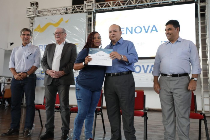 RenovaDF forma mais 2 mil alunos e chega a 1,6 mil equipamentos reformados