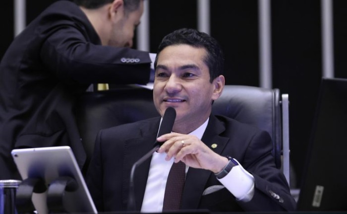 Deputado Marcos Pereira preside a sessão do Plenário - (Foto: Marina Ramos/Câmara dos Deputados)