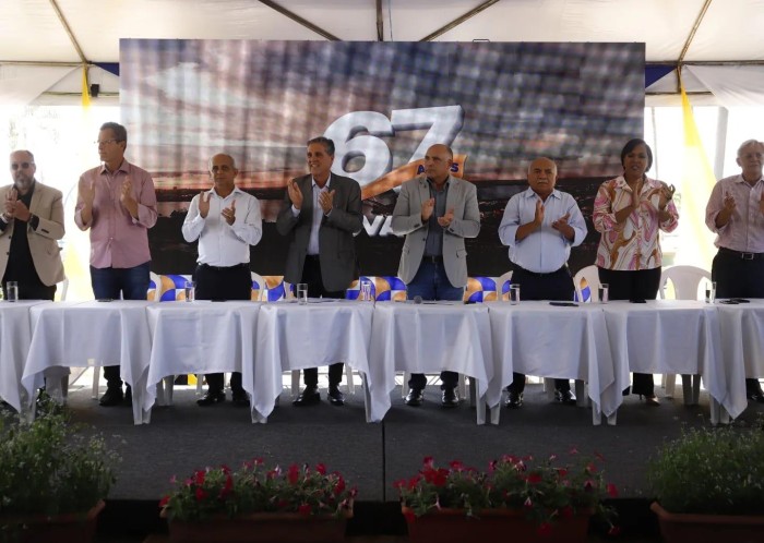 Servidores da Novacap são homenageados por parlamentares