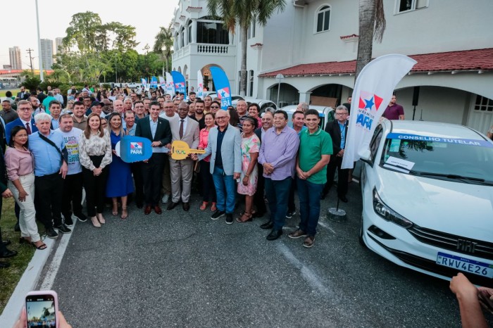 Governos federal e estadual entregam veículos e equipamentos para 28 conselhos tutelares