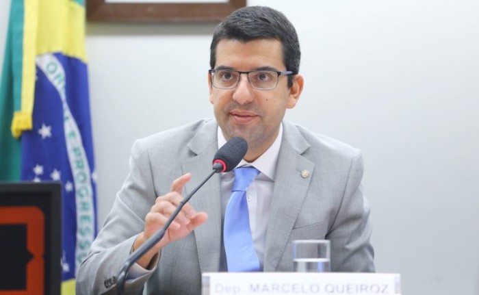 O relator da proposta, deputado Marcelo Queiroz - (Foto: Vinicius Loures / Câmara dos Deputados)