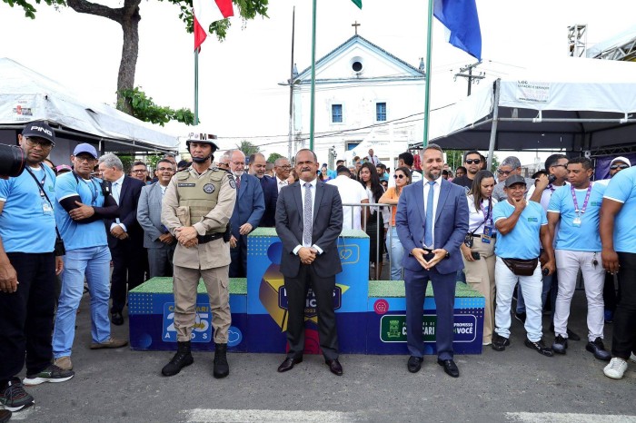 Importância de Vila de Abrantes para Camaçari é exaltada por vereadores durante desfile cívico