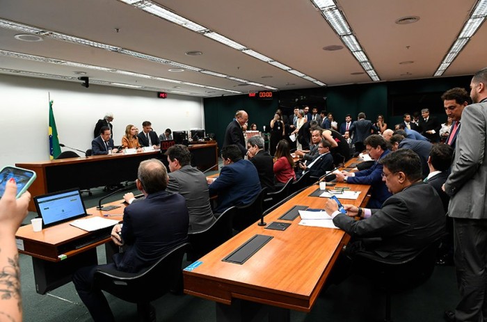 CMO aprova créditos de R$ 2,2 bilhões ao Orçamento de 2023