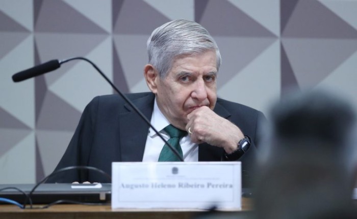 Augusto Heleno: não fiz mais contato com servidores do GSI depois de 31 de dezembro - (Foto: Bruno Spada / Câmara dos Deputadas)