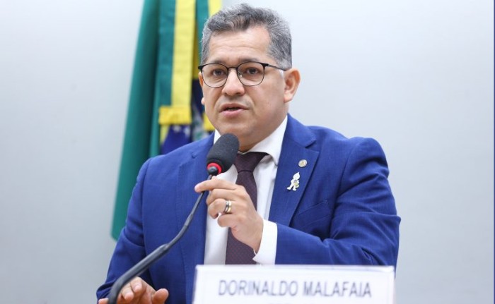 O autor da proposta, deputado Dorinaldo Malafaia - (Foto: Vinicius Loures/Câmara dos Deputados)