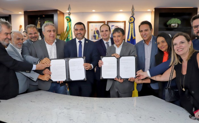 Governador Wanderlei Barbosa recebe ministro Wellington Dias no Palácio Araguaia, que anuncia a liberação de R$ 5,6 milhões para aquisição de alimentos no Estado