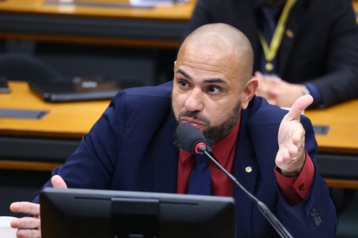 Sargento Portugal foi o relator na comissão e defendeu aprovação do projeto - (Foto: Vinicius Loures/Câmara dos Deputados)