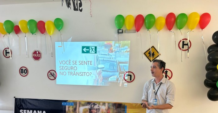 - Ações alusivas à Semana Nacional de Trânsito no Hospital Geral da Vila Luizão (Foto: Divulgação)