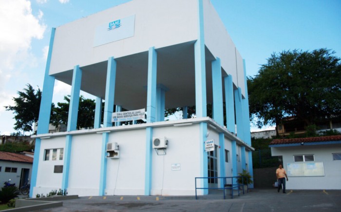 FORTE ONDA DE CALOR PROVOCA INTERMITÊNCIAS NO ABASTECIMENTO DE ALAGOINHAS