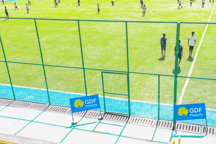 GDF lança licitação para obra de campo de futebol society no Pôr do Sol