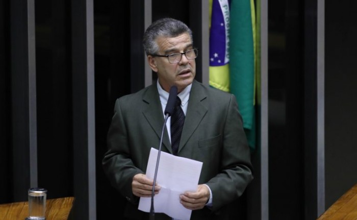 William França destacou parcerias com refinarias para produção de biocombustíveis - (Foto: Bruno Spada/Câmara dos Deputados)