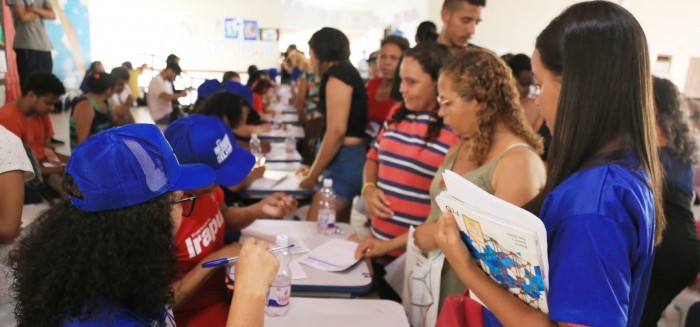 - Programa Cuidar de Todos eixo Oftalmo realiza mutirão na Cidade Olímpica e Anil (Foto: Márcio Sampaio)