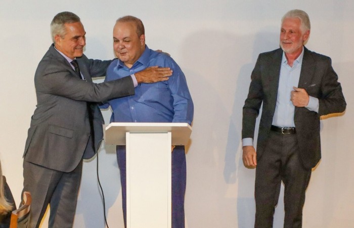 Governador participa da posse da diretoria-executiva do Sincodiv-DF
